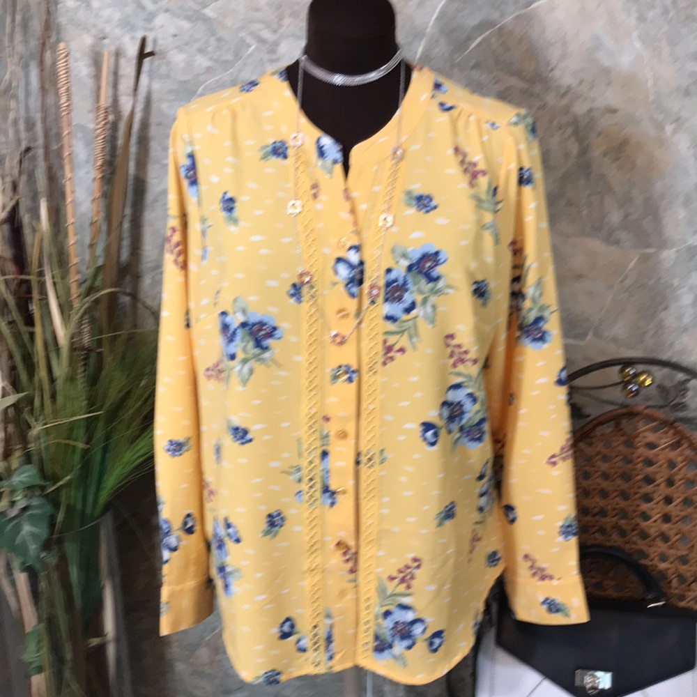 Stunning Yellow Flowered Button Long Sleeved Shir… - image 6